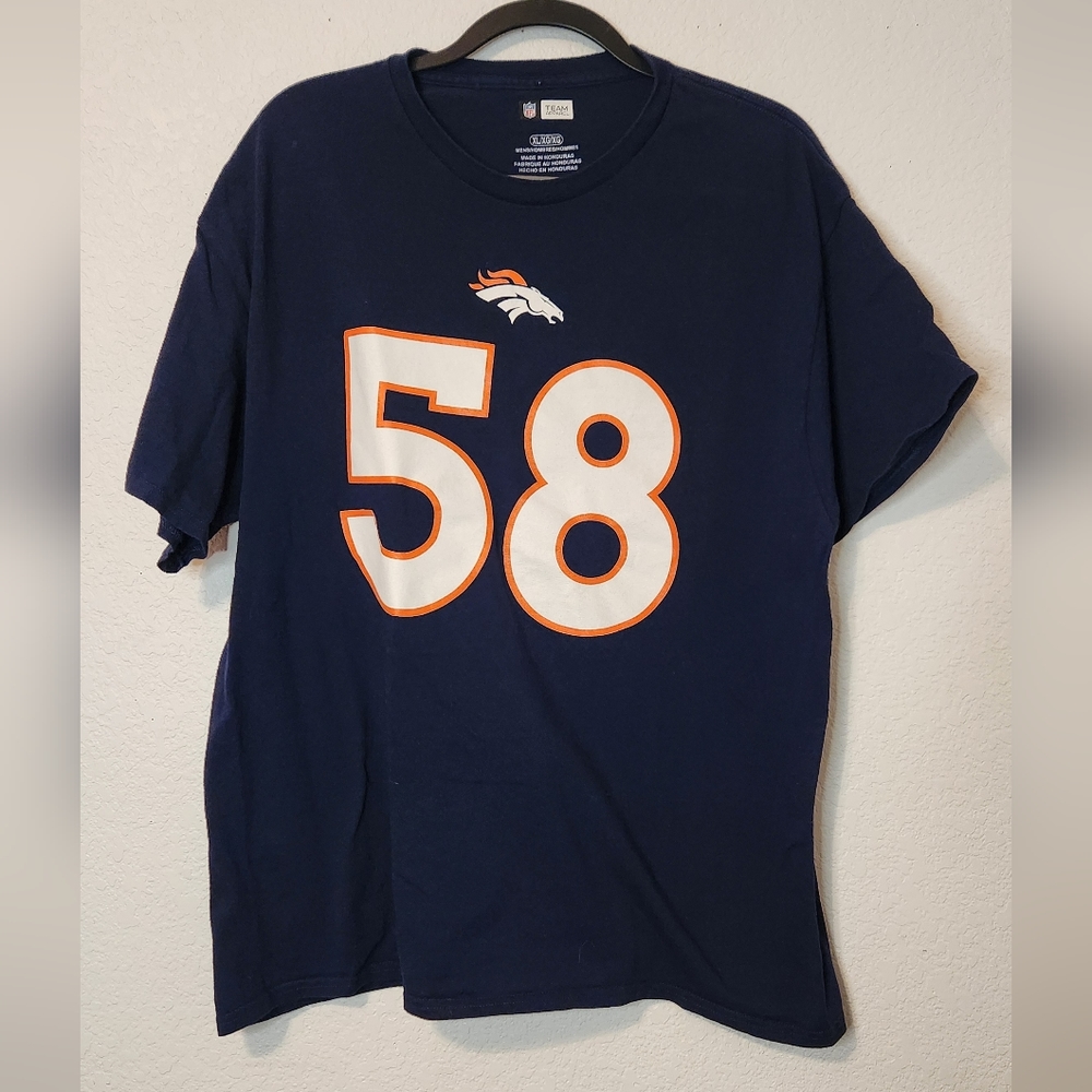 Von Miller Denver Broncos Men's T-Shirt, Size XL